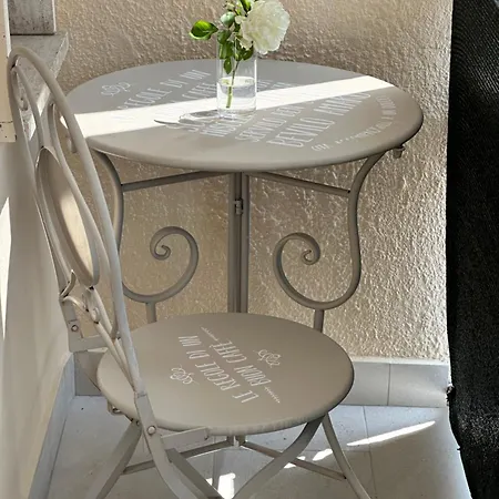 Casa Di Maya Portacomaro