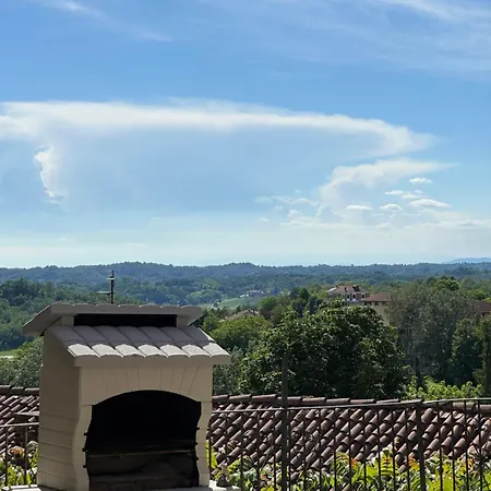 Casa Di Maya * Portacomaro